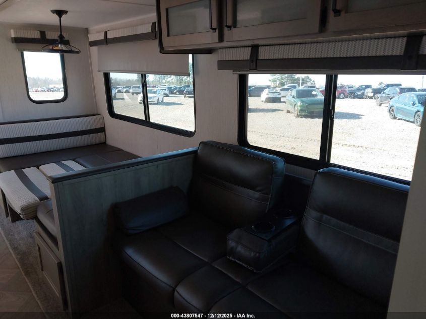 2021 Forest River Palomino Puma VIN: 5ZT2PUTBXM4012212 Lot: 43807547