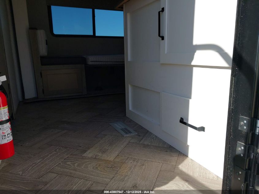 2021 Forest River Palomino Puma VIN: 5ZT2PUTBXM4012212 Lot: 43807547