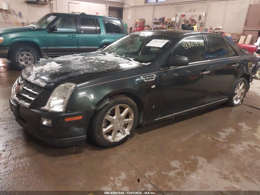 1G6DD67V280164813 2008 CADILLAC STS photo no. 2