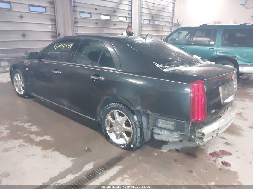 1G6DD67V280164813 2008 CADILLAC STS photo no. 3