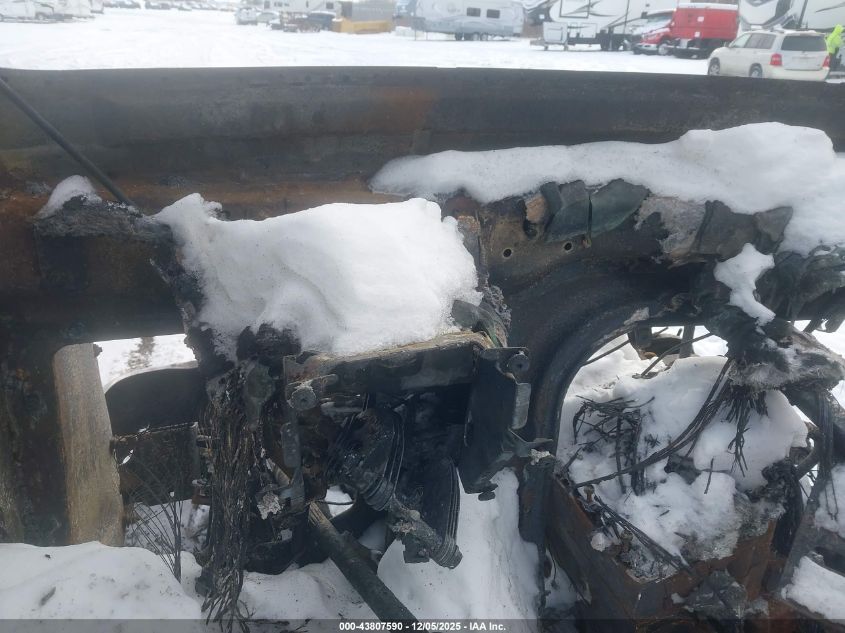 2003 Volvo Vn Vnl VIN: 4V4NC9JHX3N338314 Lot: 43807590