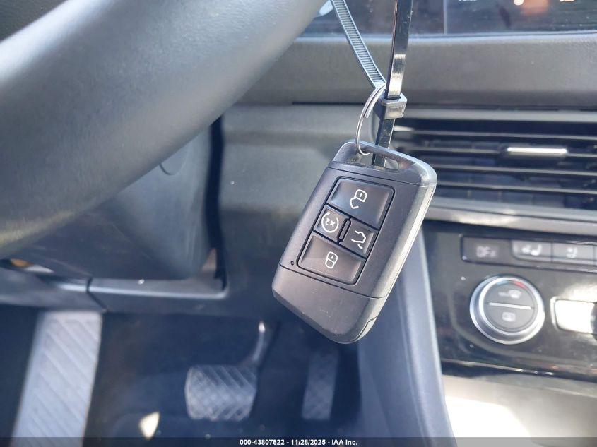 2020 Volkswagen Jetta 1.4T Sel Premium VIN: 3VWGB7BU2LM044582 Lot: 43807622