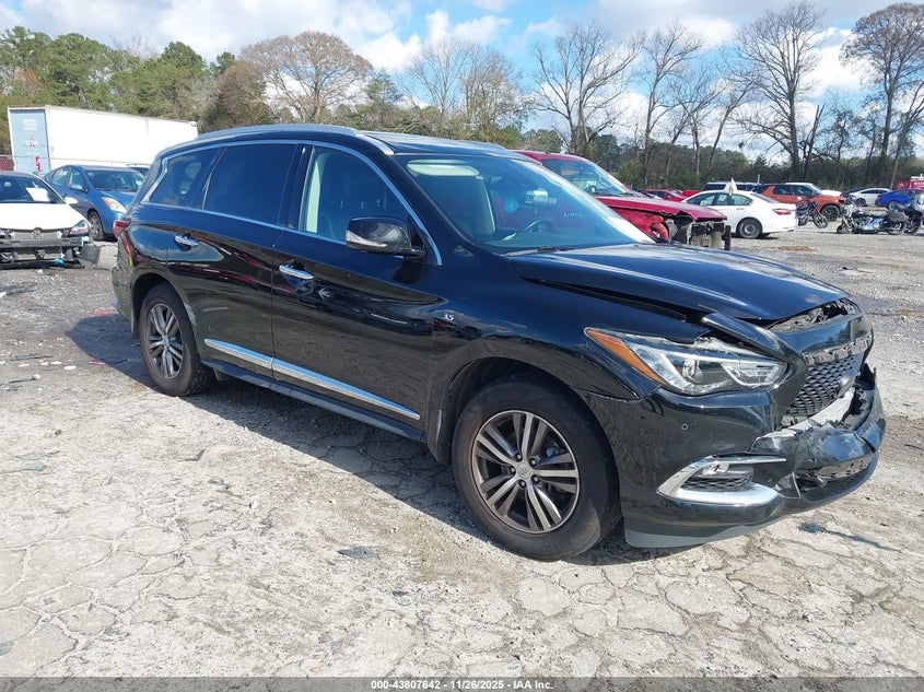 INFINITI QX60 LUXE AWD