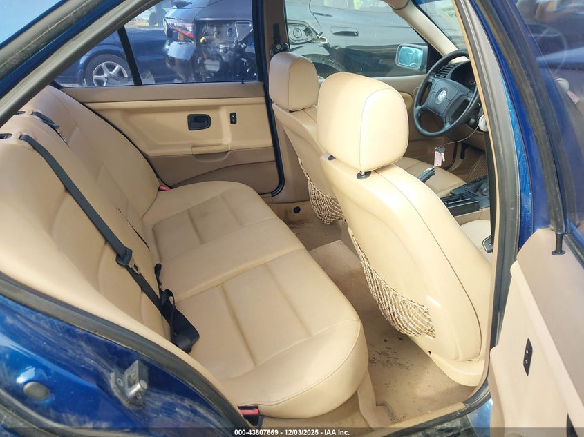 WBACC9329VEE57602 1997 BMW 3ER photo no. 8