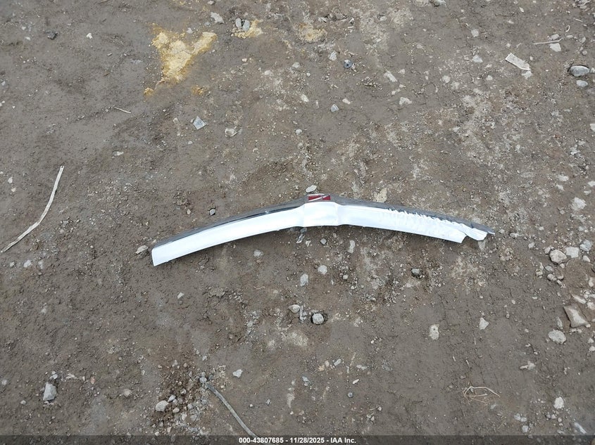 2008 Saturn Astra Xr VIN: W08AT671385085713 Lot: 43807685