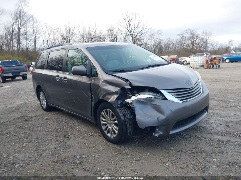 TOYOTA SIENNA XLE V6