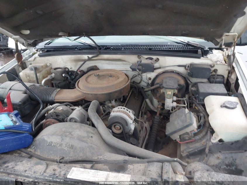 1995 Chevrolet Gmt-400 C2500 VIN: 2GCFC29K4S1179779 Lot: 43807715