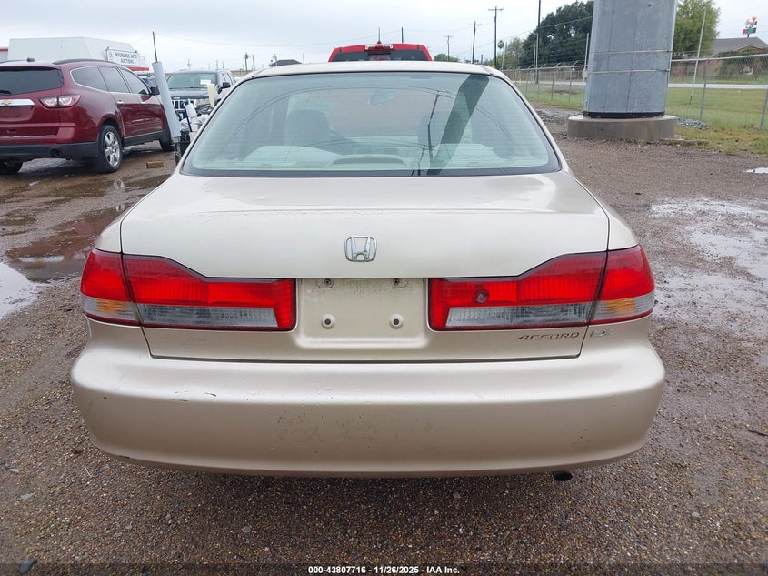 2001 Honda Accord 2.3 Lx VIN: 1HGCG56451A110667 Lot: 43807716