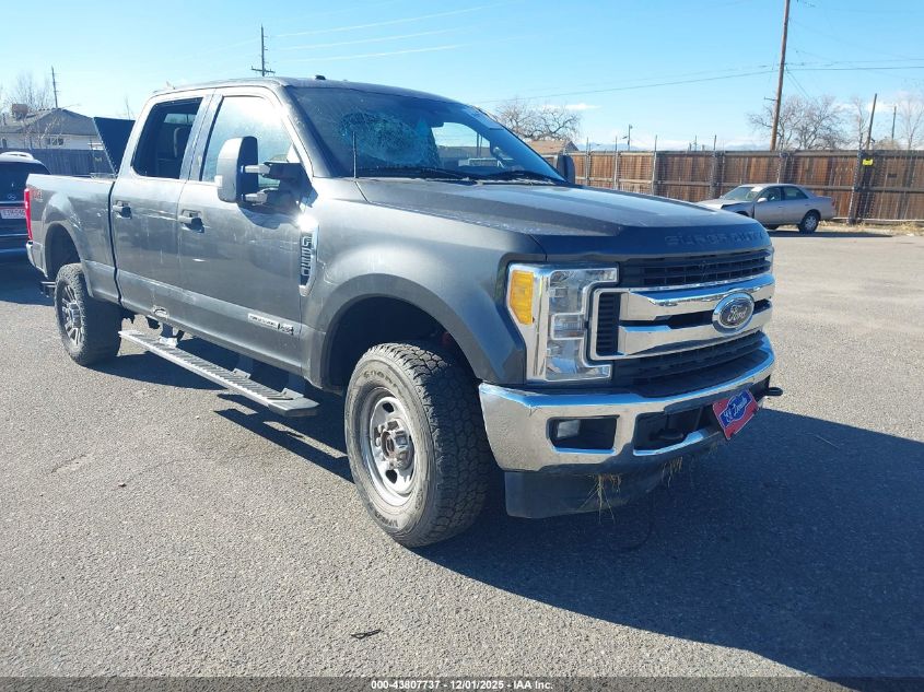 FORD F-250 XLT