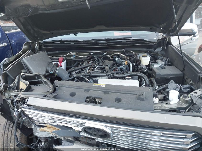 2025 Toyota Tacoma Limited VIN: 3TMLB5JN4SM108779 Lot: 43807738