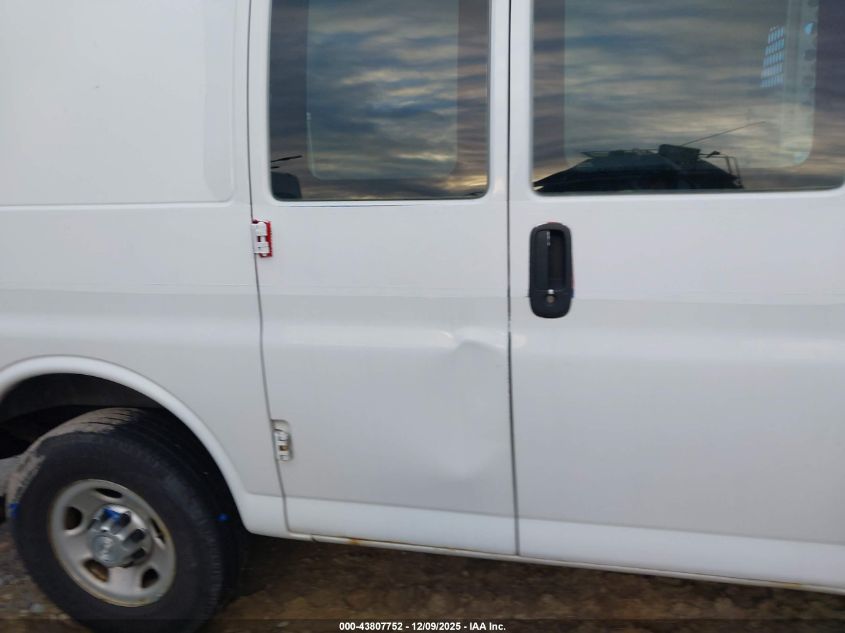 2015 Chevrolet Express 2500 Work Van VIN: 1GCWGFCF3F1215870 Lot: 43807752