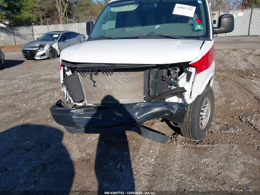 2020 Chevrolet Express Cargo Rwd 2500 Regular Wheelbase Wt VIN: 1GCWGAFP4L1272310 Lot: 43807753