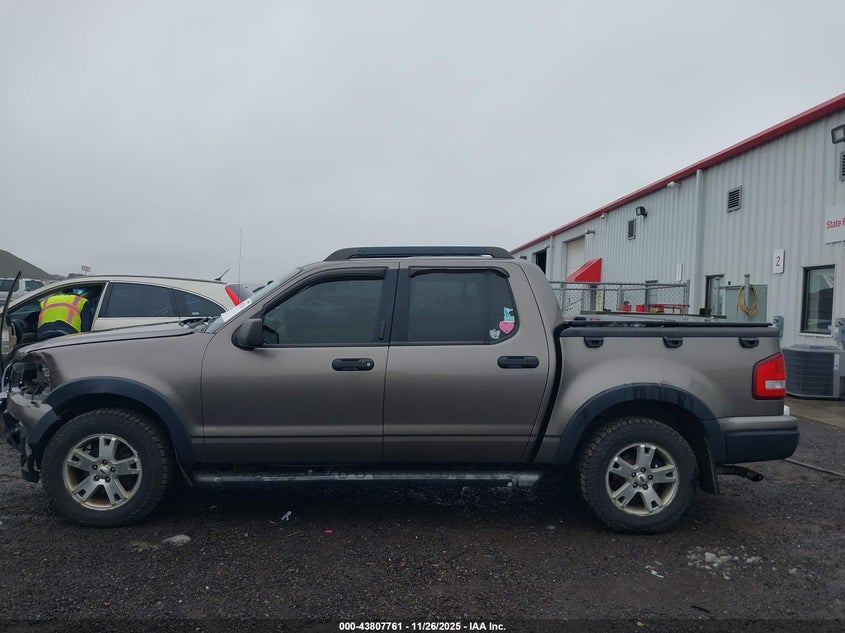 2007 Ford Explorer Sport Trac Xlt VIN: 1FMEU51K27UA21194 Lot: 43807761