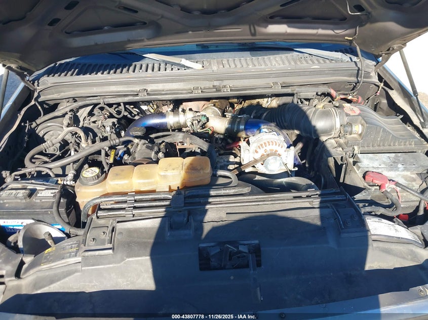 2003 Ford F-250 Lariat/Xl/Xlt VIN: 1FTNW21F33EA06000 Lot: 43807778