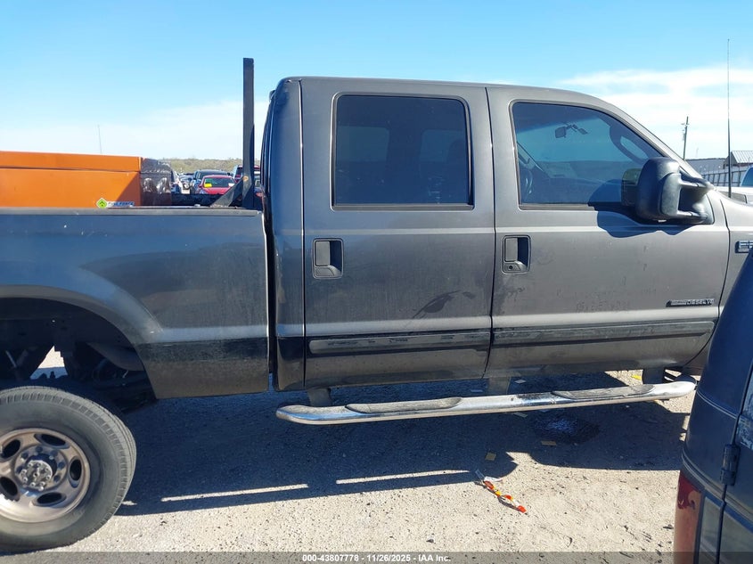 2003 Ford F-250 Lariat/Xl/Xlt VIN: 1FTNW21F33EA06000 Lot: 43807778