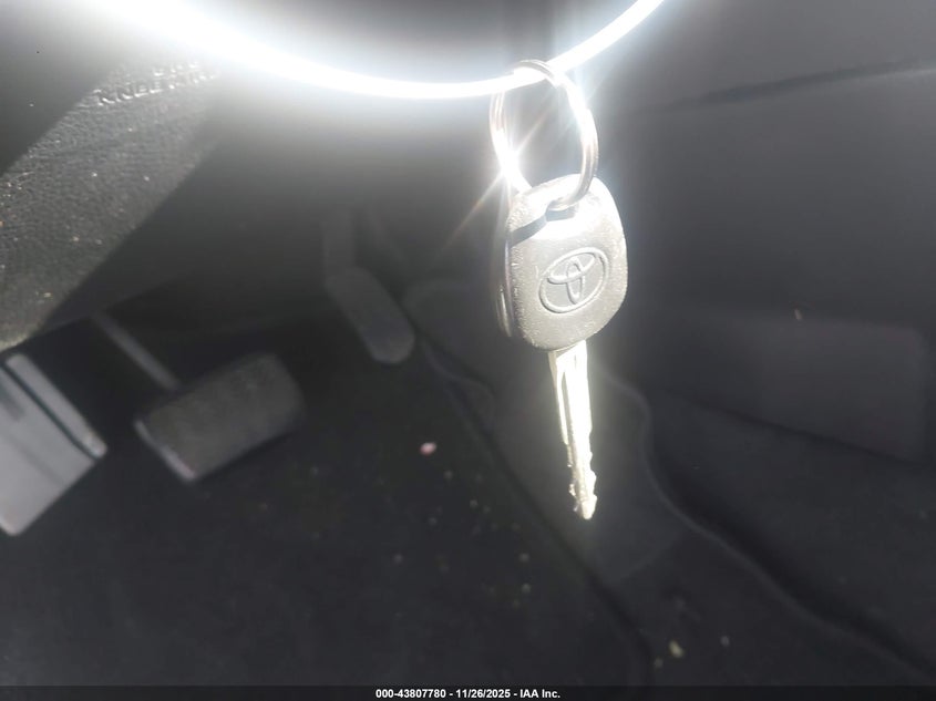 2015 Toyota Corolla L VIN: 2T1BURHE3FC290041 Lot: 43807780