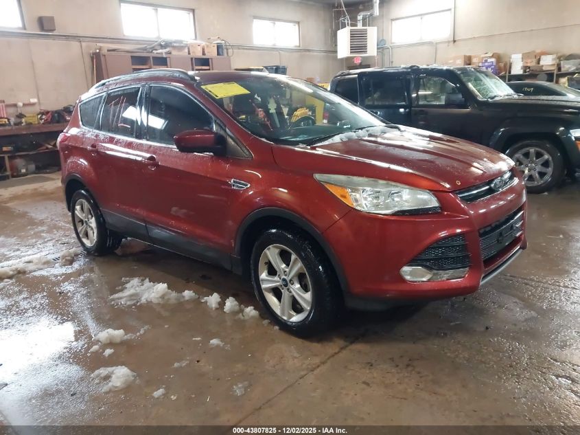 FORD ESCAPE SE