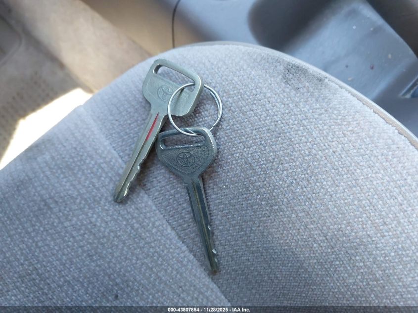 1996 Toyota Camry Dx/Le/Xle VIN: JT2BG12K7T0401745 Lot: 43807854