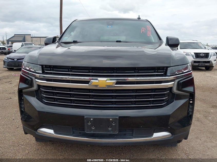 2021 Chevrolet Suburban 4Wd Lt VIN: 1GNSKCKD2MR268545 Lot: 43807889