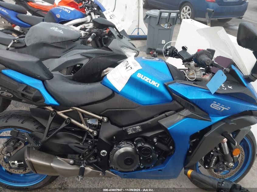2023 Suzuki Gsx1000 Gt/Gt+ VIN: JS1EK12D7P7100002 Lot: 43807947