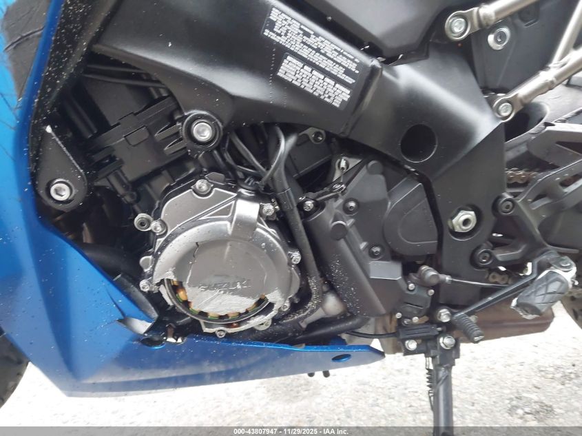 2023 Suzuki Gsx1000 Gt/Gt+ VIN: JS1EK12D7P7100002 Lot: 43807947