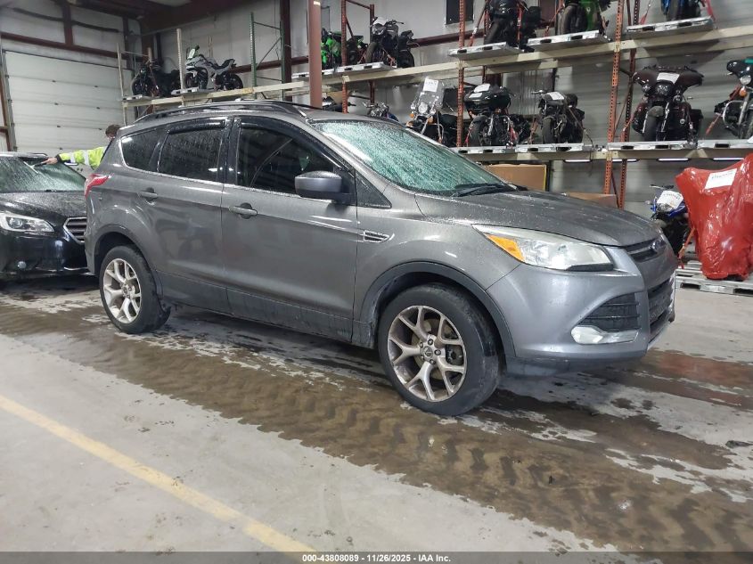 FORD ESCAPE SE