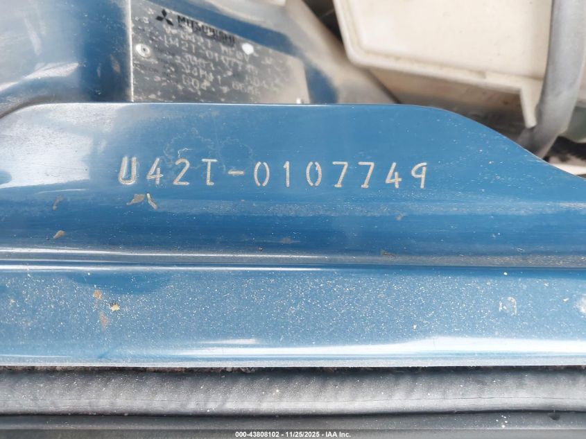 1992 Mitsubishi Minka VIN: 0000000U42T107749 Lot: 43808102