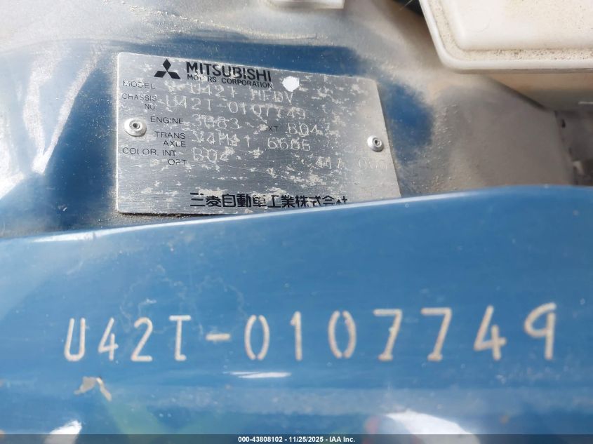 1992 Mitsubishi Minka VIN: 0000000U42T107749 Lot: 43808102