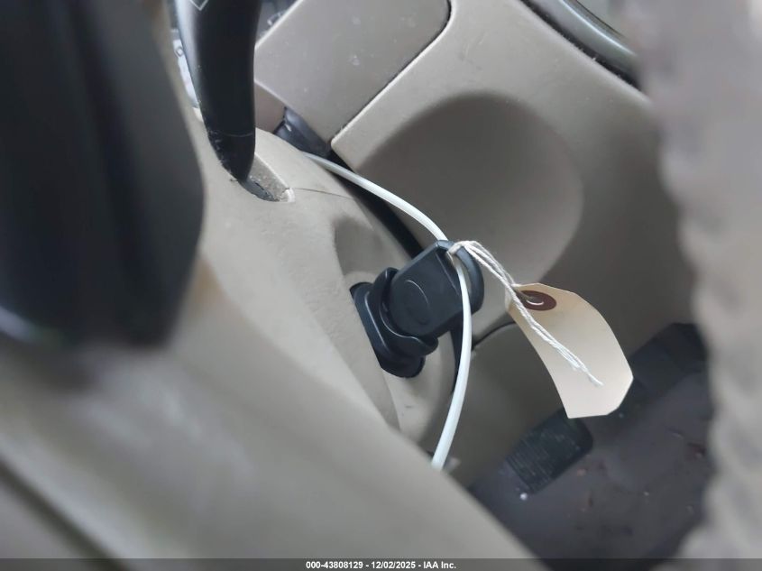 2005 Ford Escape Xlt VIN: 1FMYU03195KA48373 Lot: 43808129