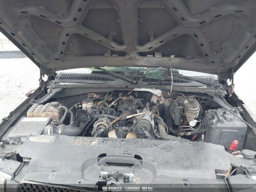 2003 Chevrolet Silverado 1500 VIN: 1GCEC14X73Z164338 Lot: 43808175