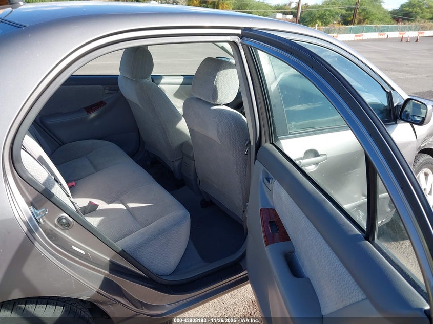 2003 Toyota Corolla Le VIN: 1NXBR32E93Z021575 Lot: 43808193