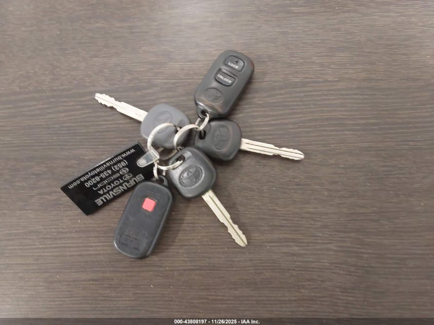 2007 Toyota Corolla Le VIN: 1NXBR32E27Z807899 Lot: 43808197