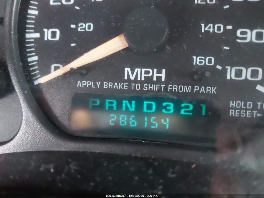 2001 Chevrolet Tahoe Lt VIN: 1GNEK13T51J270629 Lot: 43808207