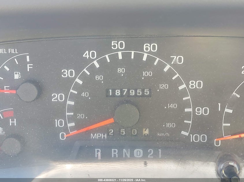 1999 Ford F-250 Lariat/Xl/Xlt VIN: 1FTNX21S4XEE98973 Lot: 43808321