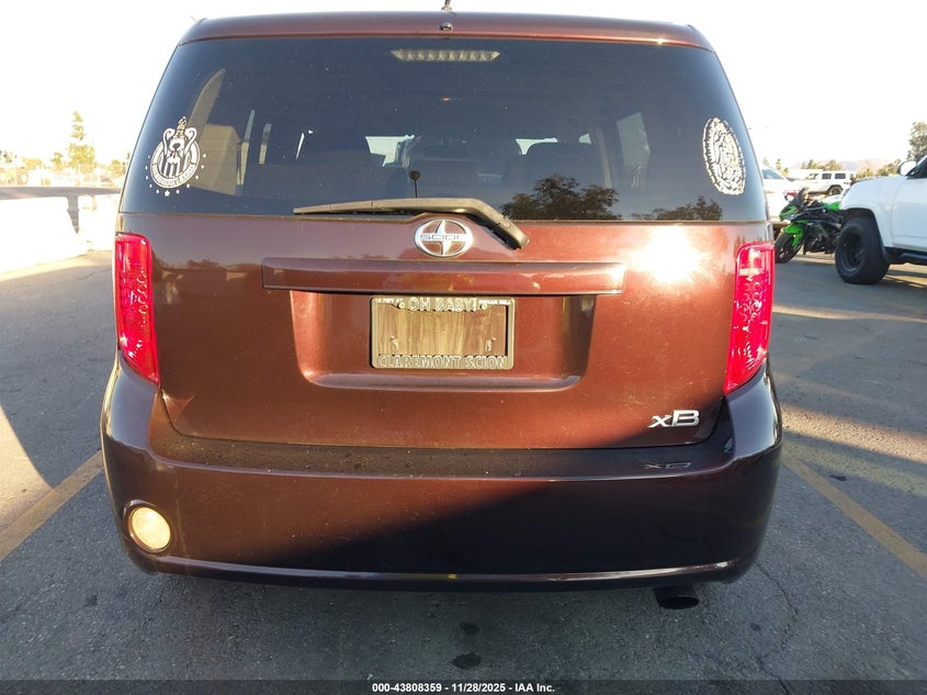 2008 Scion Xb VIN: JTLKE50EX81015912 Lot: 43808359