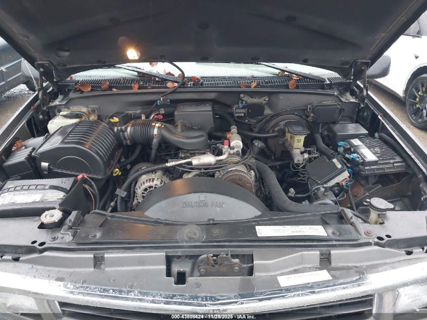 1999 Chevrolet Tahoe Ls VIN: 1GNEK13R0XJ394241 Lot: 43808424