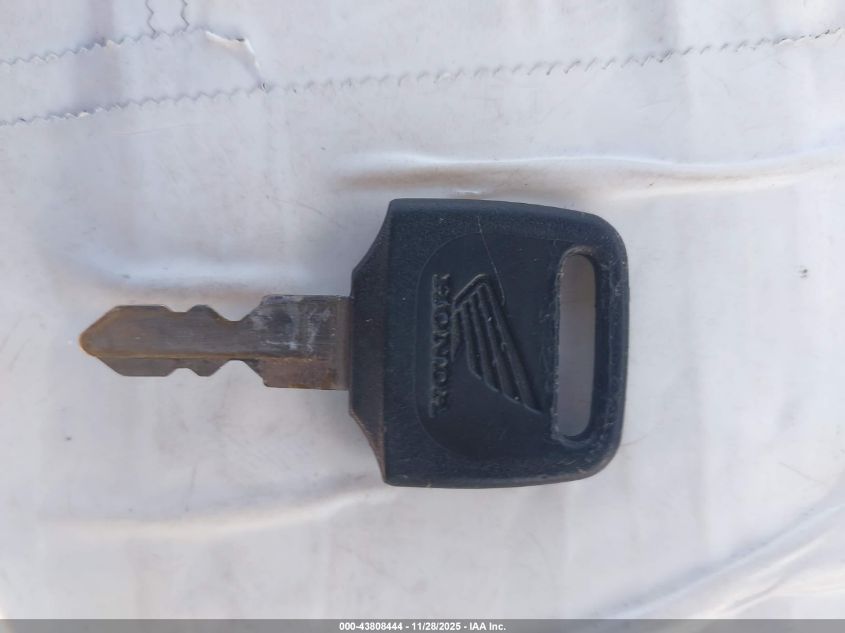 2002 Honda Vt600 Cd VIN: JH2PC21362M312501 Lot: 43808444