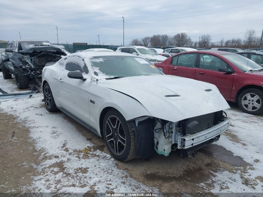 FORD MUSTANG GT