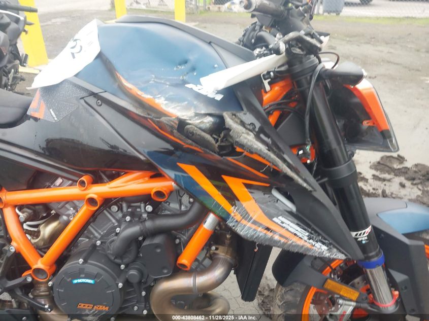2022 Ktm 1290 Super Duke R VIN: VBKV39406NM955735 Lot: 43808462