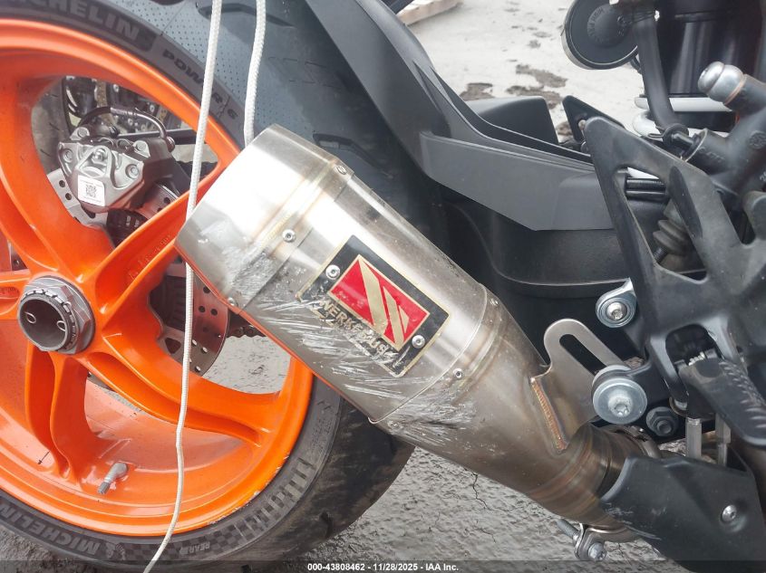 2022 Ktm 1290 Super Duke R VIN: VBKV39406NM955735 Lot: 43808462