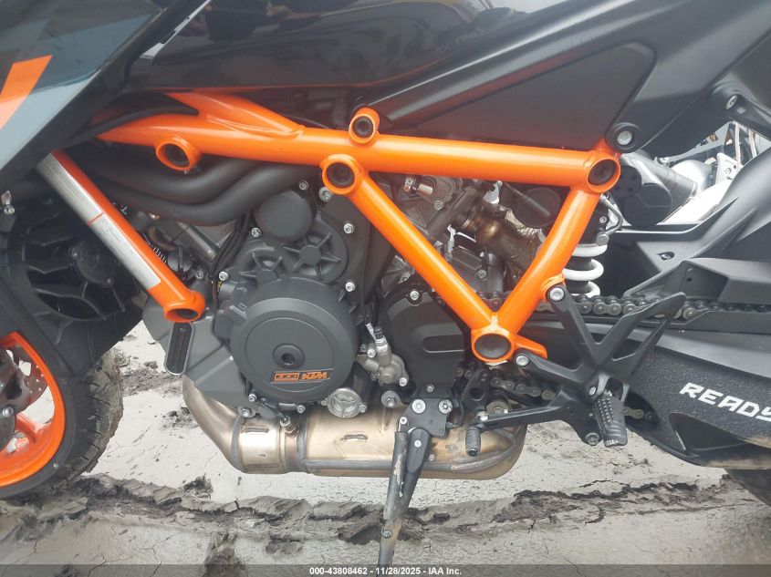 2022 Ktm 1290 Super Duke R VIN: VBKV39406NM955735 Lot: 43808462