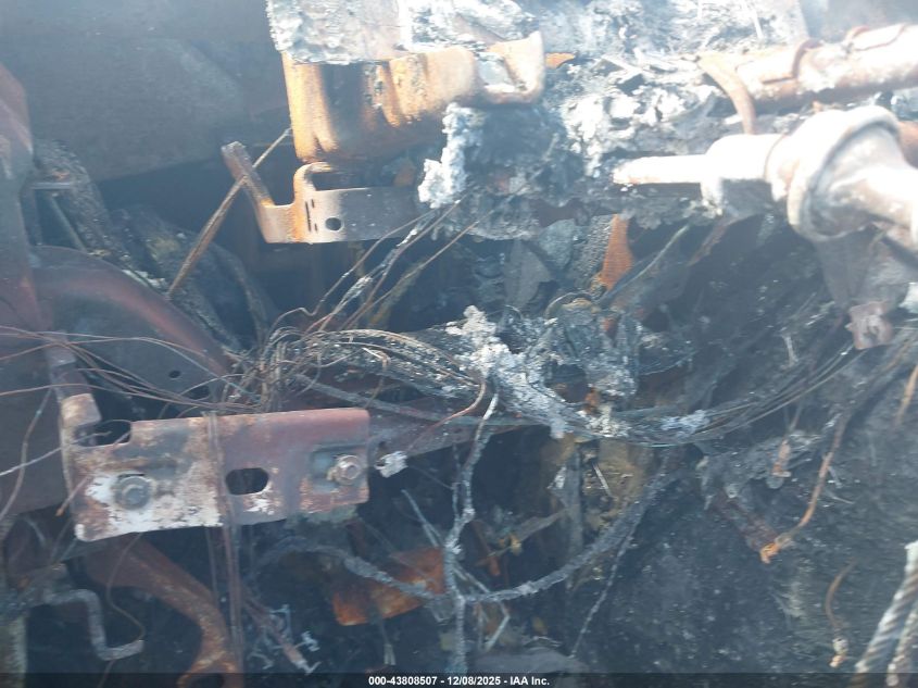 2010 Ford E-450 Cutaway VIN: 1FDFE4FP6ADA05913 Lot: 43808507