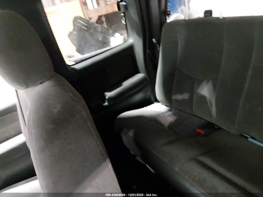 2003 Chevrolet Silverado 1500 Ls VIN: 2GCEK19T131311996 Lot: 43808508