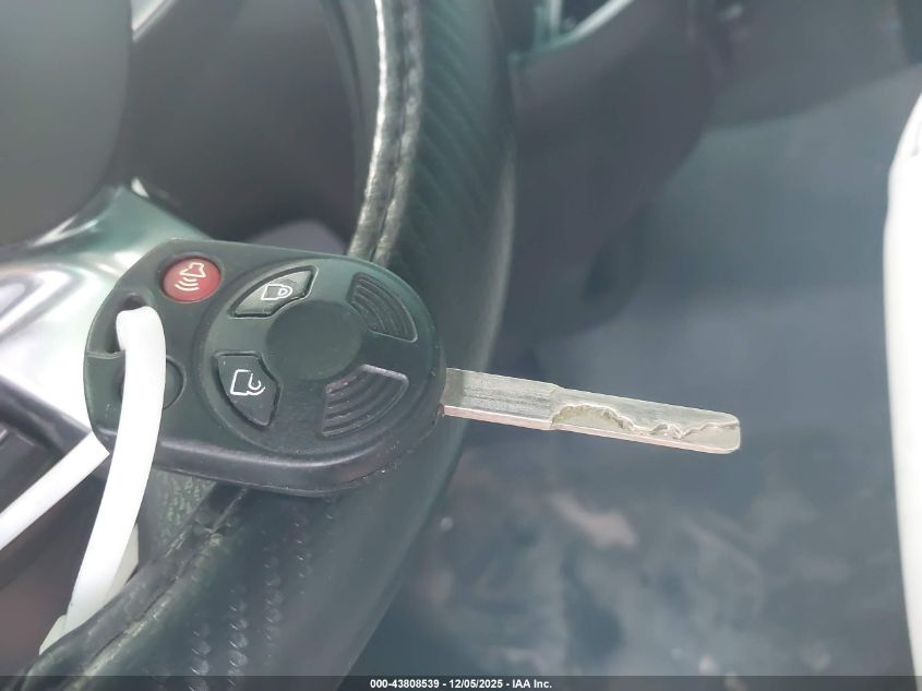 2019 Ford Transit-350 Xl VIN: 1FBVU4XV2KKA30678 Lot: 43808539