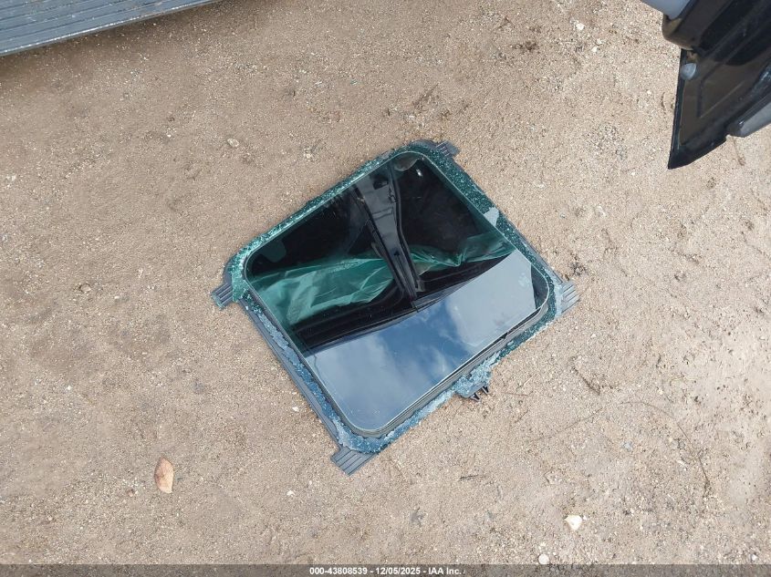 2019 Ford Transit-350 Xl VIN: 1FBVU4XV2KKA30678 Lot: 43808539