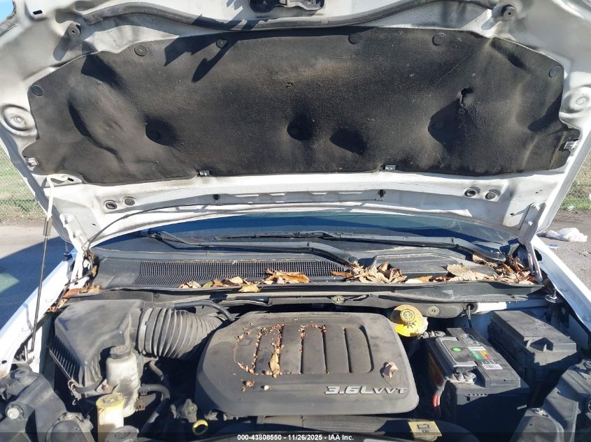 2014 Chrysler Town & Country Touring-L VIN: 2C4RC1CG1ER200153 Lot: 43808550