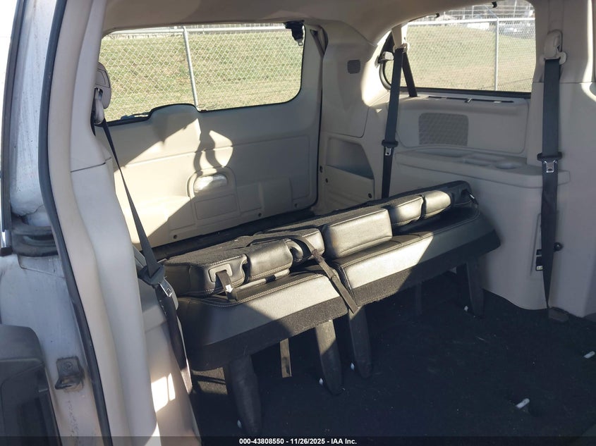 2014 Chrysler Town & Country Touring-L VIN: 2C4RC1CG1ER200153 Lot: 43808550