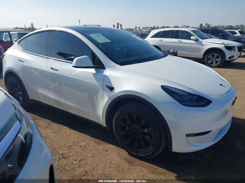 TESLA MODEL Y LONG RANGE DUAL MOTOR ALL-WHEEL DRIVE