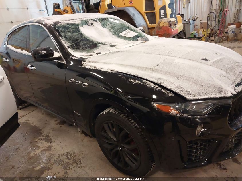 MASERATI LEVANTE GRANSPORT