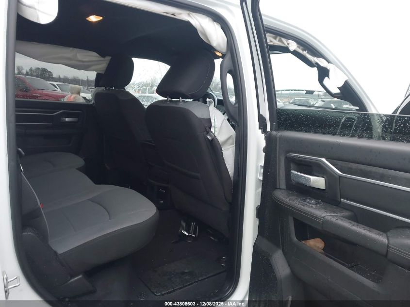 2024 Ram 3500 Big Horn 4X4 8' Box VIN: 3C63RRHL0RG337063 Lot: 43808603